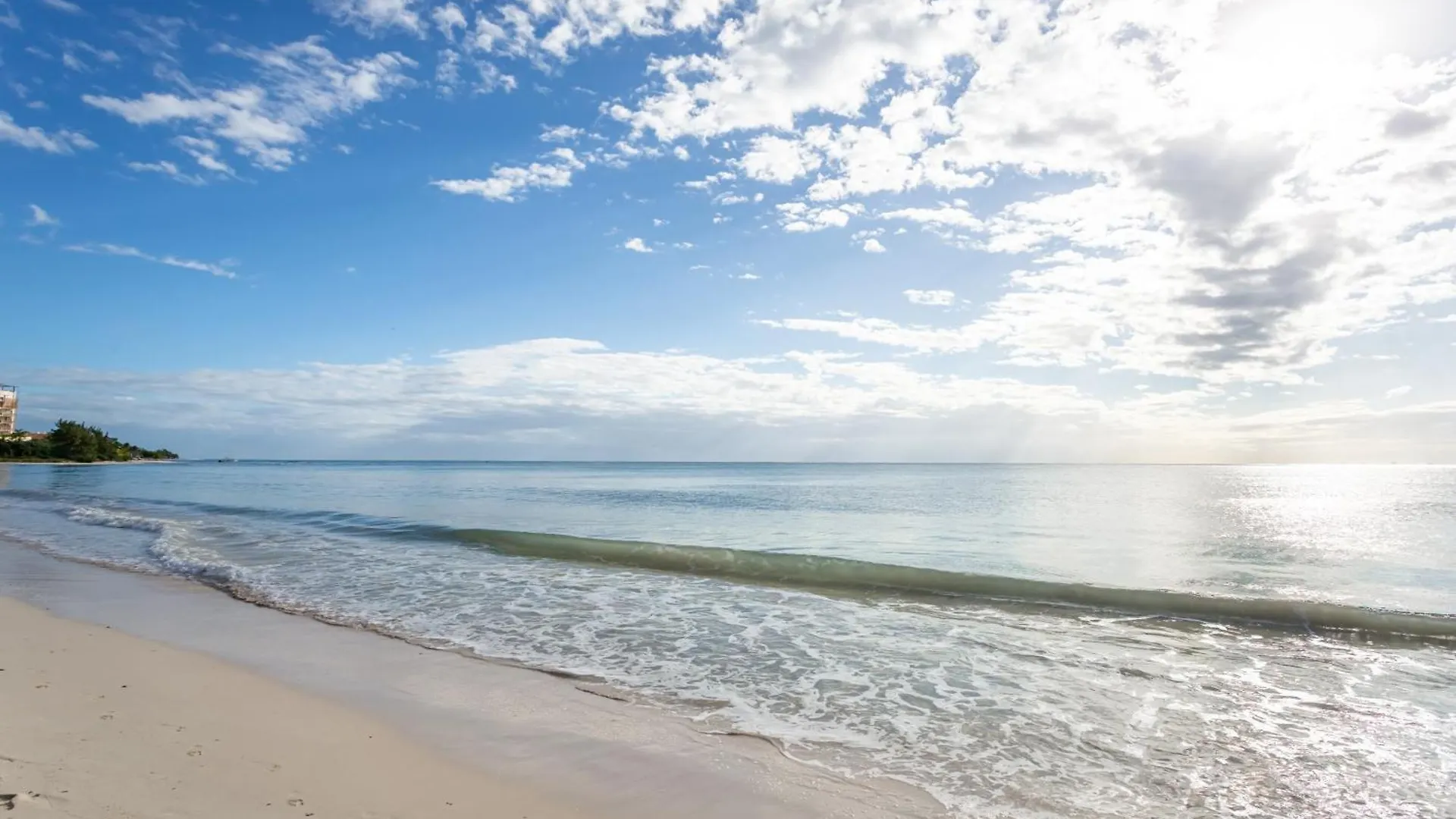 Casa Amanecer 534N Ocean View Penthouse New !! Apts Playa del Carmen