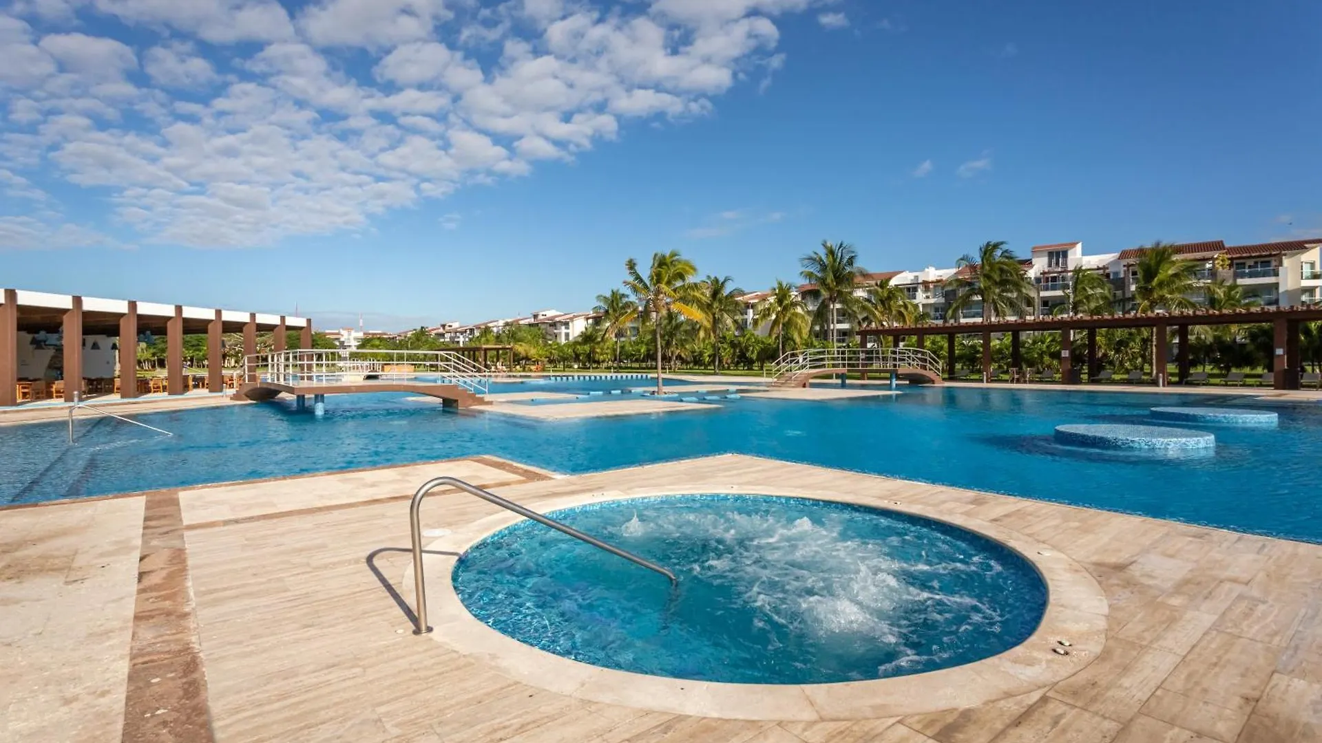 Casa Amanecer 534N Ocean View Penthouse New !! Apts Playa del Carmen Apartment