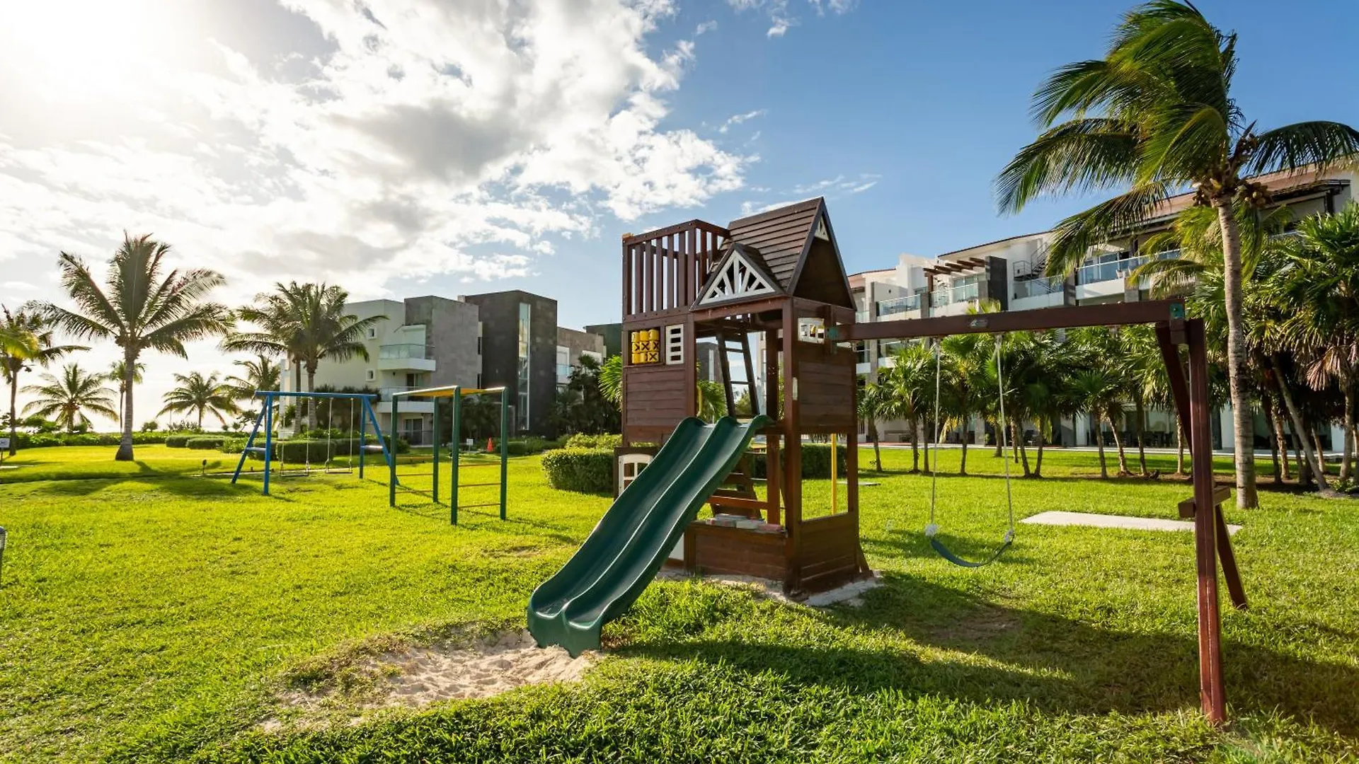 Casa Amanecer 534N Ocean View Penthouse New !! Apts Playa del Carmen 0*,