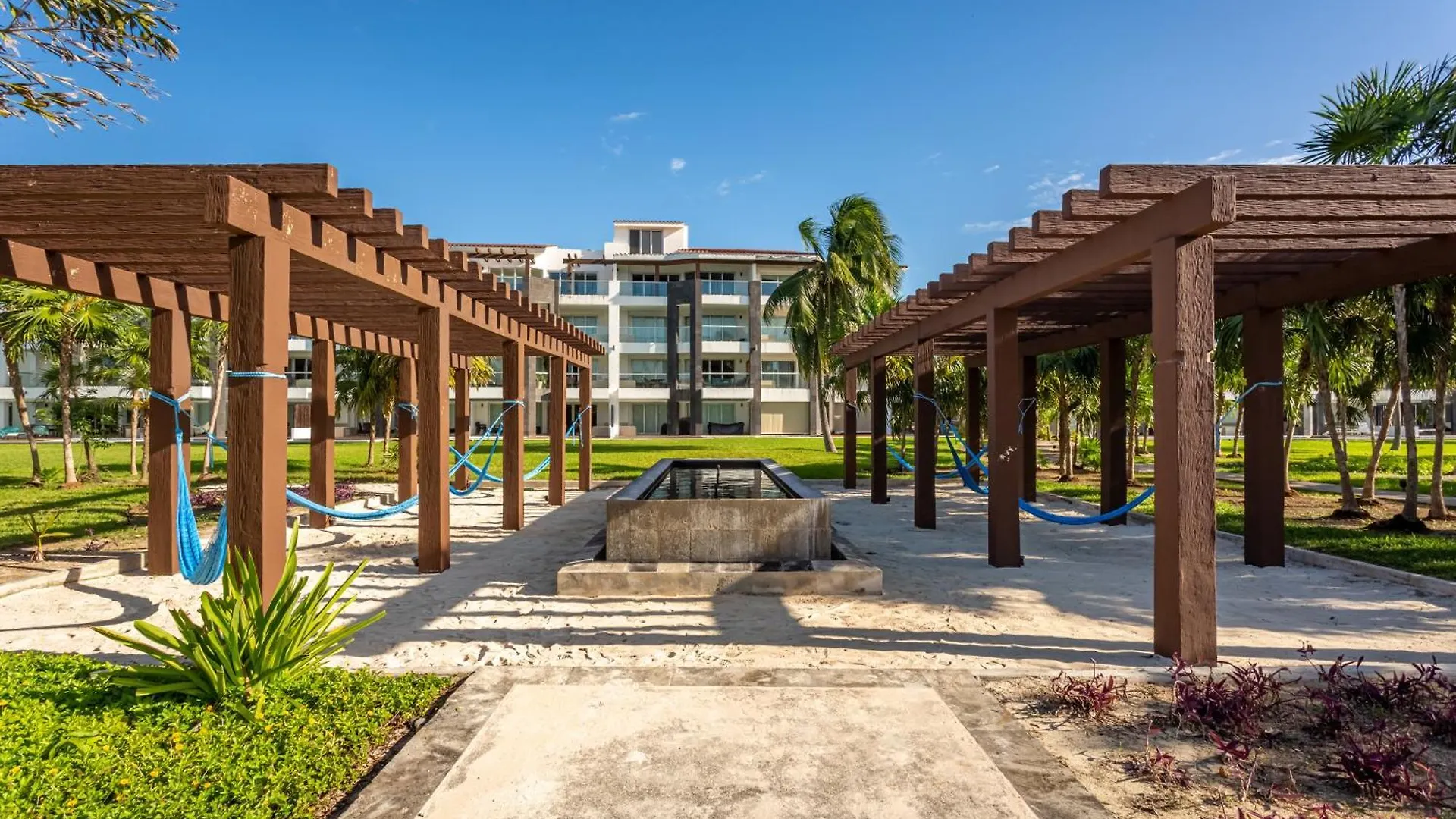 Casa Amanecer 534N Ocean View Penthouse New !! Apts 신데 델 카르멘 아파트