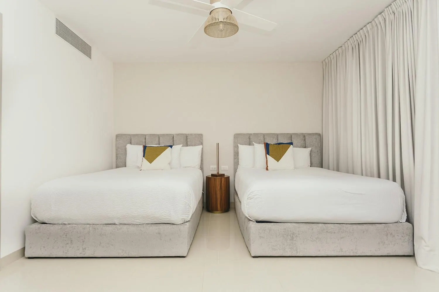 Casa Amanecer 534N Ocean View Penthouse New !! Apts 신데 델 카르멘 0*,