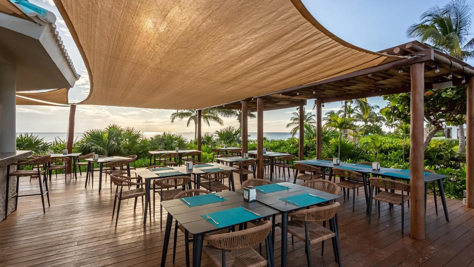 Casa Amanecer 534N Ocean View Penthouse New !! Apts Playa del Carmen